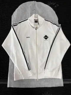 2026年最新】fcrb training track jacketの人気アイテム - メルカリ