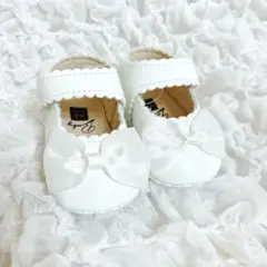 ホワイトリボン付きフォーマルシューズ♡0〜6ヶ月女の子