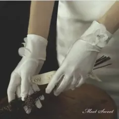 ホワイト サテン ウェディンググローブ