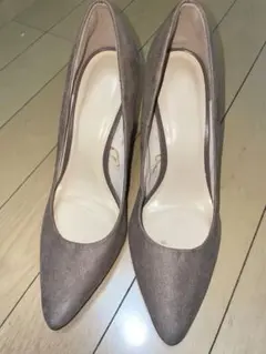 グレー ジュスエード ポインテッドトゥ ハイヒール