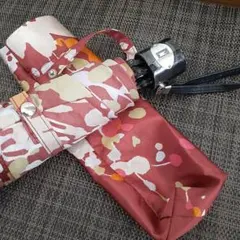 MAXIME LABERYE　折りたたみ傘 レッド系 総柄のサムネイル