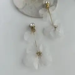 イヤリング　ブライダルアクセサリー