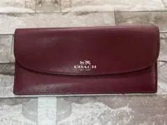 COACH バーガンディ 長財布