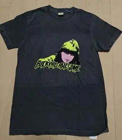 バ*ン様 F*CKING AWESOME ダークグレーTシャツのサムネイル