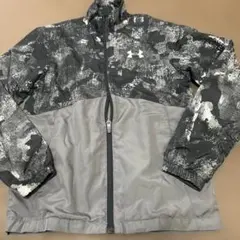 Under Armour 迷彩柄 ウィンドブレーカー　140cm