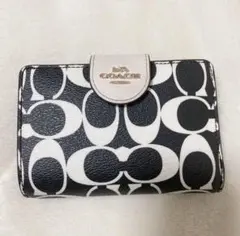 COACH コーチ　二つ折り財布 シグネチャー　ブラック/ホワイト