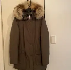 ウールリッチ　WOOLRICH ARCTIC PARKAコート　カーキのサムネイル