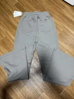 GYDAフレアパンツのサムネイル