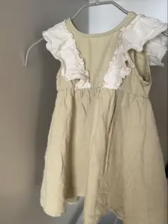 【美品】フリル リボン ライトグリーンノースリーブワンピース