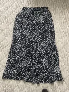 earth music&ecology ロングスカート　花柄　フレアスカート