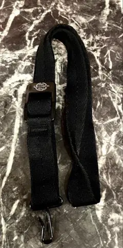 Item thumbnail for item 992dbe7b-a8d1-45ed-b345-a964f4ca43de