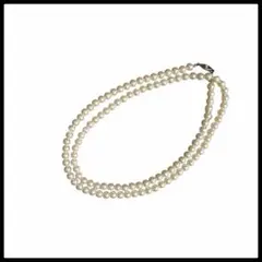 パールデザインネックレス ホワイトクリーム　旧型バネ式留め具　オシャレ上品