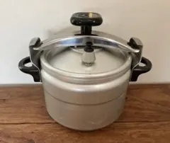 【未使用品】理研 リケン 圧力鍋 両手鍋 6L RKDX-60 Yahoo!オークション -「理研 圧力鍋 6l」の落札相場・落札価格