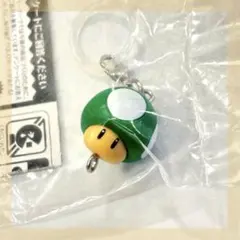 マリオ　キノコ　キーホルダー スーパーマリオ ゴールドきのこ キーホルダー - メルカリ