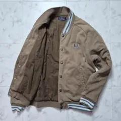 フレッドペリ スタジャン ブラウン L