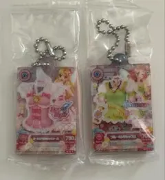 アイカツ　だれでもアイドル活動アクリルチャーム3弾　ガチャ　いちご　さくら