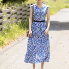 タグ付き未使用トッコクローゼット花柄ブルーロングワンピース春夏