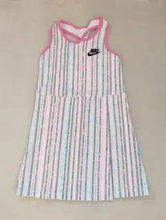 NIKE　ナイキ　ワンピース　6-7才　120サイズ