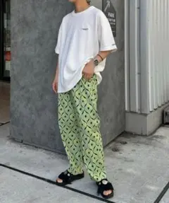 Item thumbnail for item 04fc783e-6357-4d62-961d-b378d1060a15