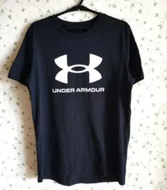 UNDER ARMOUR ブラック Tシャツ YXL　160cm 黒　Kids