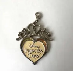 非売品　プリンセス ティアラ ディズニー チャーム キーホルダー