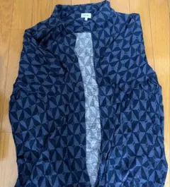 PLUS ONE 幾何学模様 半袖シャツ ネイビー Lサイズのサムネイル