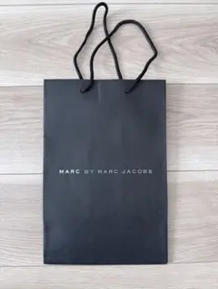 【希少美品】マークバイマークジェイコブス ショッパー 紙袋 ブラック