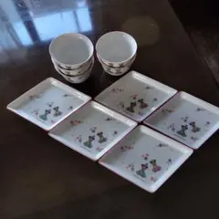 再値下げ ディズニーミッキー&ミニー　ひな祭り　お雛さん　お皿&湯呑み５組セット