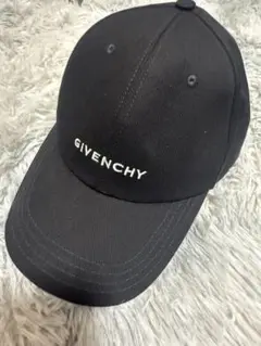 GIVENCHY 黒 キャップのサムネイル
