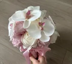 ラウンドブーケ　芍薬　胡蝶蘭