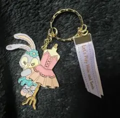 Item thumbnail for item eb0486d8-00a8-42ab-a159-d74d2c9104ea