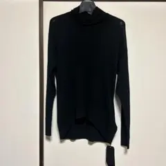 ミカーレミカーレ　タグ付き新品　ブラック タートルネック ニット 長袖