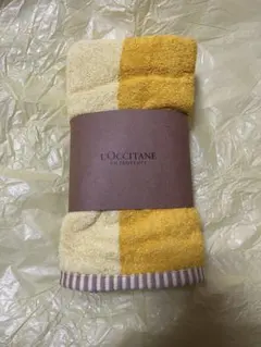 L'OCCITANE リバーシブルバスタオル
