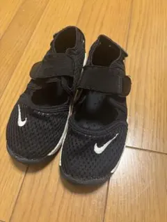 Nike リトル リフト ブラック