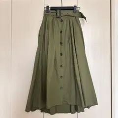 オリーブ ボタン付きフレアスカートのサムネイル