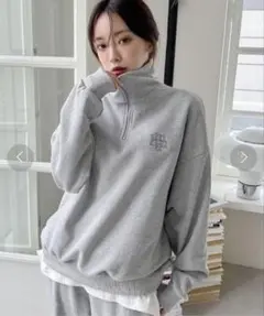 muahmuah ハーフジップロゴスウェットのサムネイル