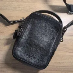 COACH ブラック ショルダーバッグ