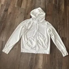 UNIQLOエアリズム UVカットフルジップパーカ Sサイズ