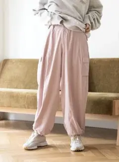 ungrid アングリッド　ナイロン混ミリタリールーズパンツ