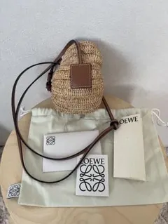 【新品】LOEWE ロエベ ショルダー　MOON SHELL かごバッグのサムネイル