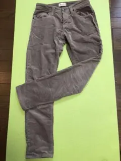 ヤヌーク　コーデュロイパンツ23