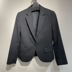 UNIQLO テーラードジャケットピンストライプチャコールグレー1着パンツ3本