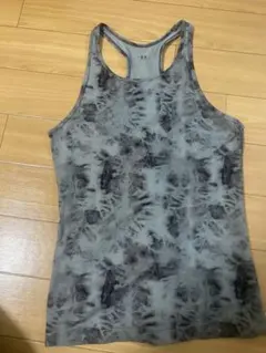 Under Armour タイダイ タンクトップのサムネイル