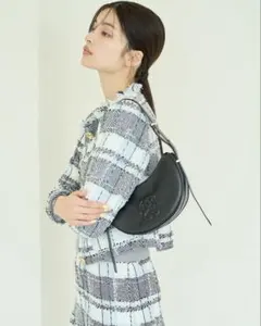最終値下げ‼️SNIDEL♥️ラウンドショルダーバッグBLK