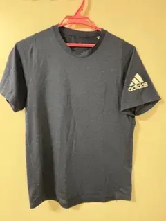 adidas FREE LIFT Tシャツ グレー