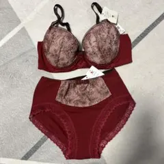 Item thumbnail for item f6c5e27f-7b33-4cf8-9981-cf5286cd4012