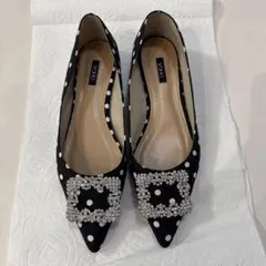 Ohga ビジューパンプス