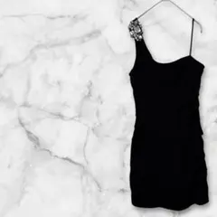 限定品‼️ ビジュー付き ワンショルダー ブラックドレス