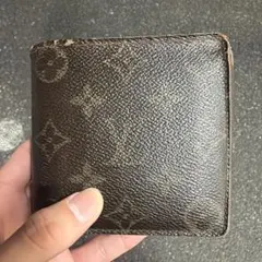 LOUIS VUITTON 二つ折り財布