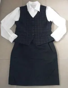 アンジョア　11号　ベストスーツ　OL制服　事務服　ユニフォーム　コスプレ衣装のサムネイル